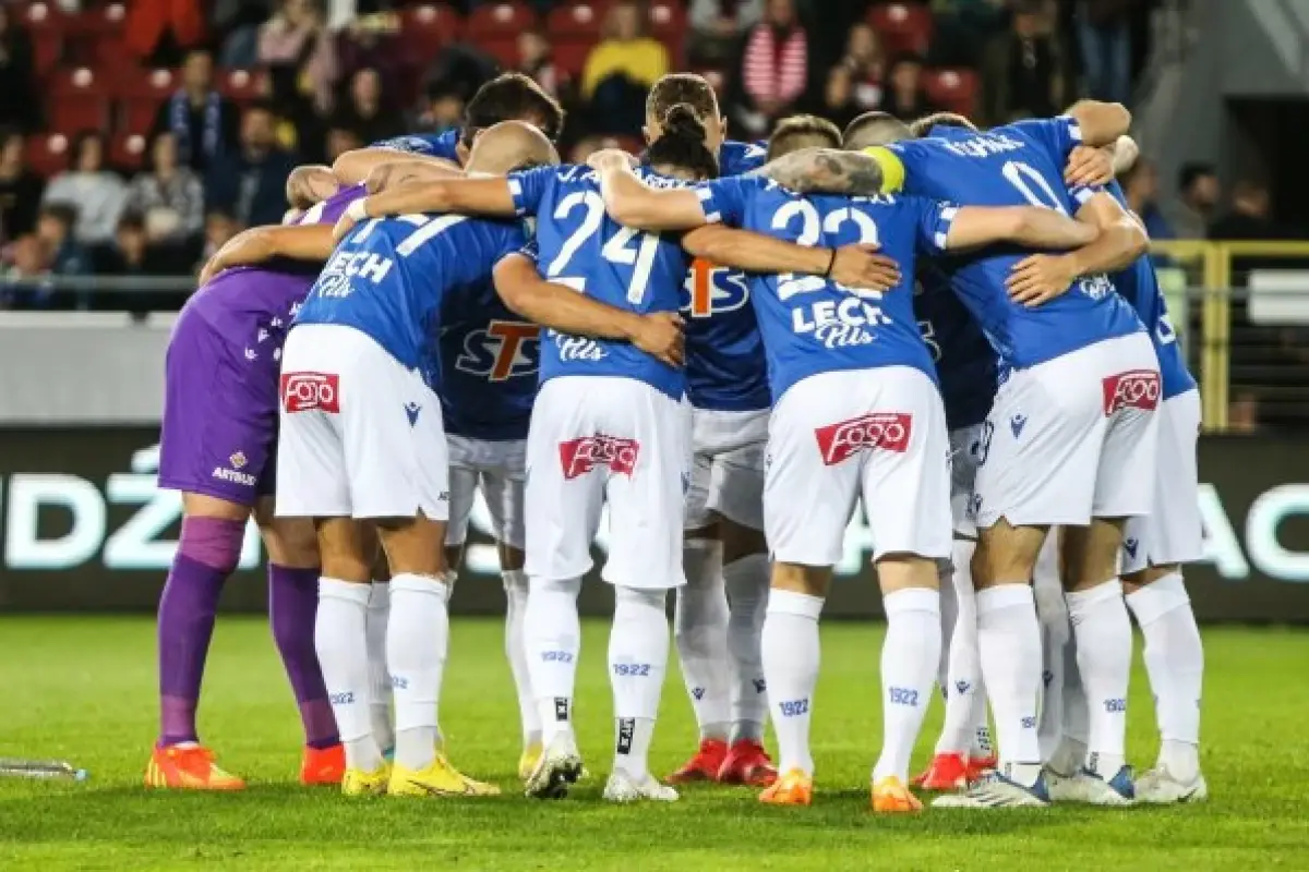 skandal-po-meczu-ligi-konferencji-lech-poznan-krytykuje-szatnie-gosci-na-stadionie-campo-de-vallecas
